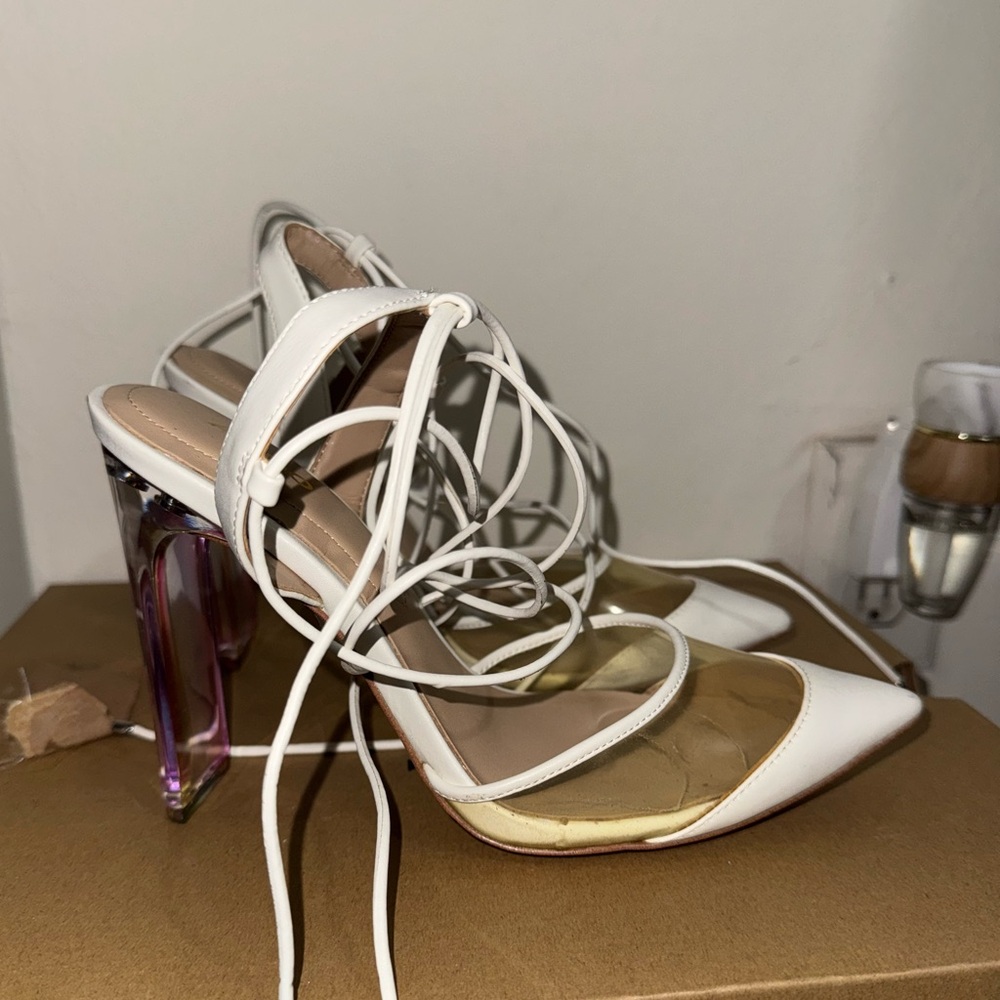 Aldo high heel!
